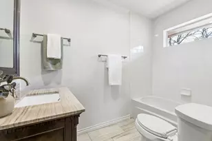 136 Leda Dr, Dallas, TX 75218 - Photo 19