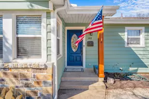 1812 Junius St, Fort Worth, TX 76103 - Photo 3