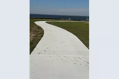 800 Shores Drive, Honey Grove, TX 75446 - Photo 19