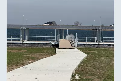 800 Shores Drive, Honey Grove, TX 75446 - Photo 11