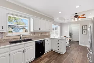 810 Waite Dr, Lewisville, TX 75077 - Photo 17