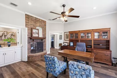 810 Waite Drive, Lewisville, TX 75077 - Photo 5