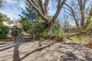 12018 Sunland St, Dallas, TX 75218 - Photo 23