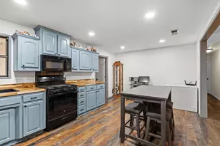 201 S Caney St, Dodd City, TX 75438 - Photo 11