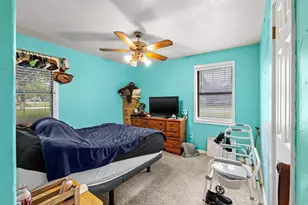 201 S Caney St, Dodd City, TX 75438 - Photo 23