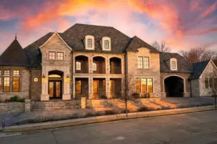 1116 Excalibur Blvd, Lewisville, TX 75056 - Photo 3