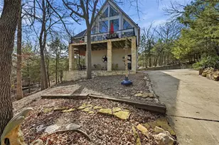 102 Hacienda Dr, Pottsboro, TX 75076 - Photo 1