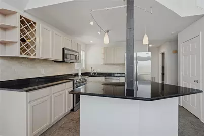 102 Hacienda Drive, Pottsboro, TX 75076 - Photo 9