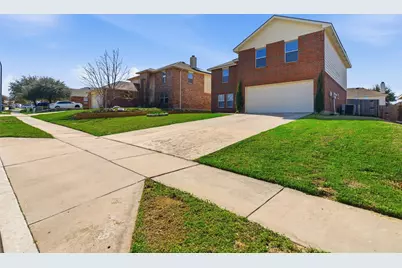 4949 Water Ridge Lane, Fort Worth, TX 76179 - Photo 13