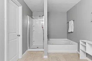 4949 Water Ridge Ln, Fort Worth, TX 76179 - Photo 11