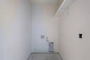 211 Lopez St, Bellmead, TX 76705 - Photo 13