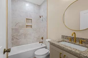 211 Lopez St, Bellmead, TX 76705 - Photo 11
