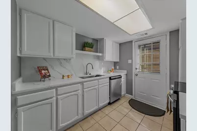 74 E Mountain Creek Court #2, Grand Prairie, TX 75052 - Photo 11