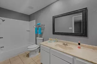 74 E Mountain Creek Ct, Grand Prairie, TX 75052 - Photo 17
