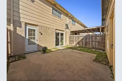 74 E Mountain Creek Court #2, Grand Prairie, TX 75052 - Photo 23