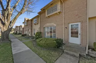 74 E Mountain Creek Ct, Grand Prairie, TX 75052 - Photo 1