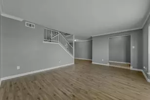 74 E Mountain Creek Ct, Grand Prairie, TX 75052 - Photo 15