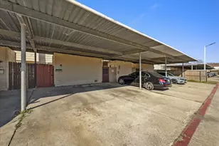 74 E Mountain Creek Ct, Grand Prairie, TX 75052 - Photo 31