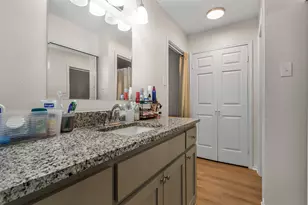 9254 Forest Ln, Dallas, TX 75243 - Photo 17