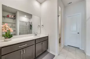 808 Fueller Dr, Aubrey, TX 76227 - Photo 13