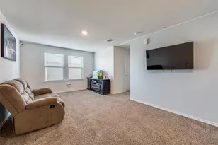 808 Fueller Dr, Aubrey, TX 76227 - Photo 17