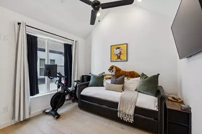 1507 N Garrett Avenue #202, Dallas, TX 75206 - Photo 11