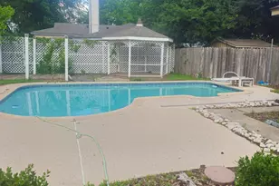 113 E Ave C, Waxahachie, TX 75165 - Photo 35