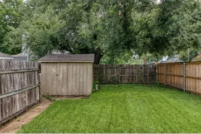 113 E Avenue C, Waxahachie, TX 75165 - Photo 37
