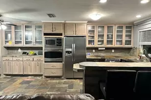 113 E Ave C, Waxahachie, TX 75165 - Photo 13