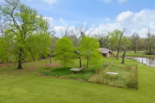 595 County Rd 45300, Powderly, TX 75473 - Photo 19