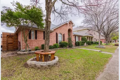 1604 Oak Brook Lane, Allen, TX 75002 - Photo 3