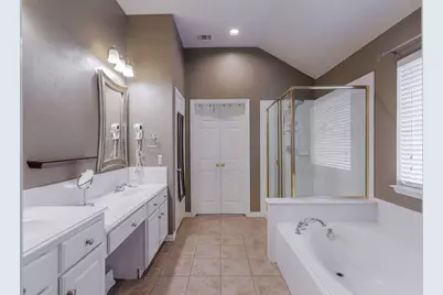 1604 Oak Brook Lane, Allen, TX 75002 - Photo 17