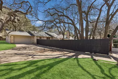 1717 Live Oak Drive, Irving, TX 75061 - Photo 35