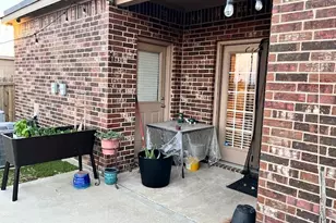 1906 Wooley Way, Seagoville, TX 75159 - Photo 3