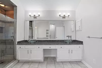 952 Ramblewood Drive, Lewisville, TX 75067 - Photo 25