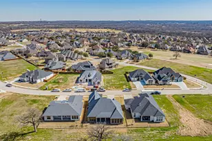 921 Bandon Dunes Dr, Burleson, TX 76028 - Photo 39