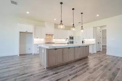 921 Bandon Dunes Drive, Burleson, TX 76028 - Photo 13