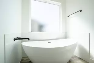 921 Bandon Dunes Dr, Burleson, TX 76028 - Photo 23