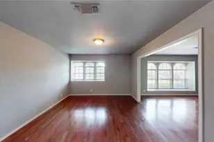 10504 Berry Knoll Dr, Dallas, TX 75230 - Photo 9