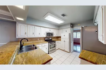10504 Berry Knoll Drive, Dallas, TX 75230 - Photo 15