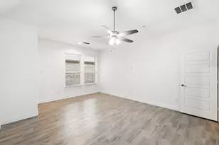 916 10th St, Argyle, TX 76226 - Photo 21