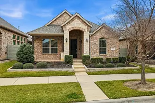 916 10th St, Argyle, TX 76226 - Photo 1