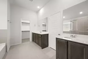 2641 River Bank Dr, Burleson, TX 76028 - Photo 19