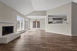 2847 Red Oak Dr, Grand Prairie, TX 75052 - Photo 3