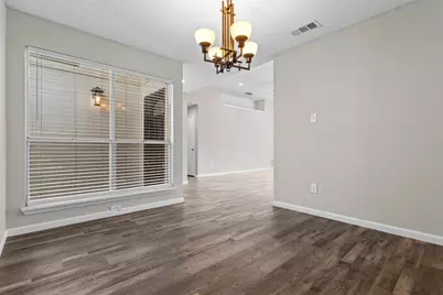 2847 Red Oak Drive, Grand Prairie, TX 75052 - Photo 11