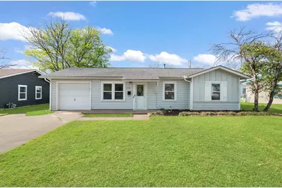 115 NE Taylor Street, Burleson, TX 76028 - Photo 1