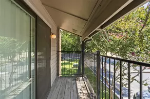8109 Skillman St, Dallas, TX 75231 - Photo 23