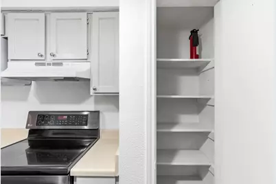 8109 Skillman Street #2002, Dallas, TX 75231 - Photo 15
