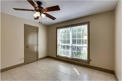 2921 Clover Lane, Euless, TX 76039 - Photo 15