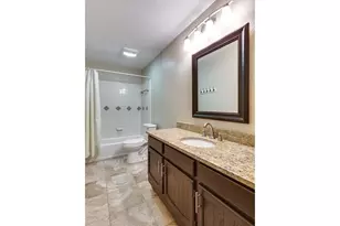 2921 Clover Ln, Euless, TX 76039 - Photo 11